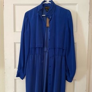 Silk dress blue with long sleeves